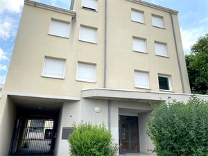 t3 à la location -   63100  CLERMONT FERRAND, surface 69 m2 location t3 - UBI480448421